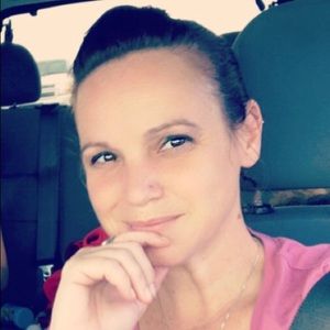 Meet your Posher, Renee